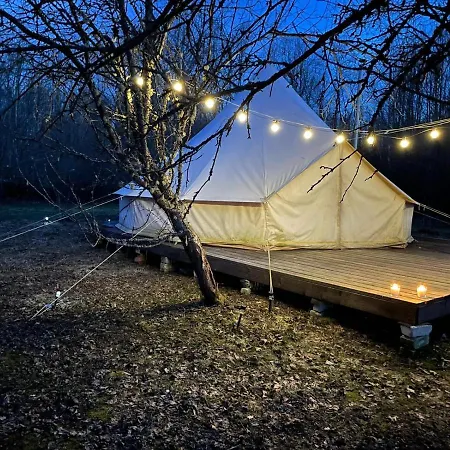 Glamping Kirsi *